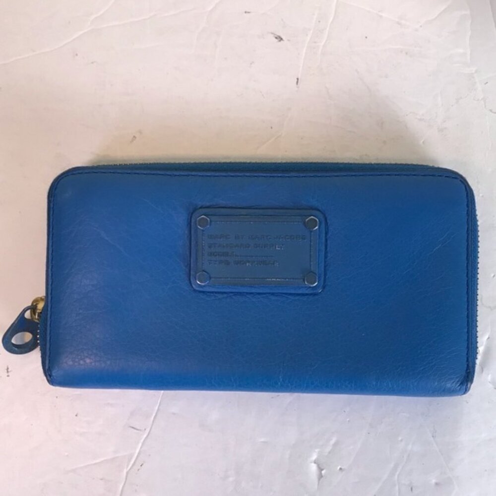 Marc Jacobs Pebble Leather Blue Supply Bi Fold Wallet Organizer Large Zip Bag